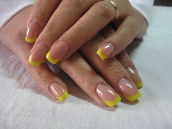 Классический желтый френч