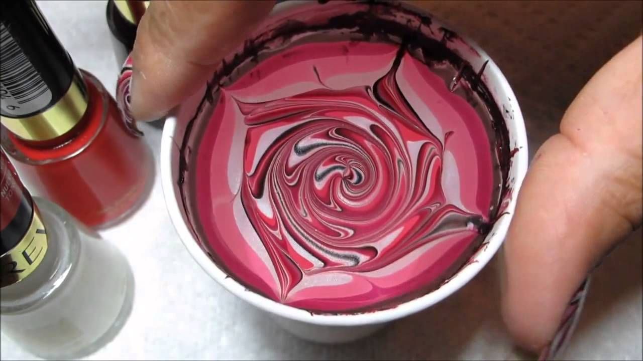 Водный маникюр - Смешиваем краски на воде