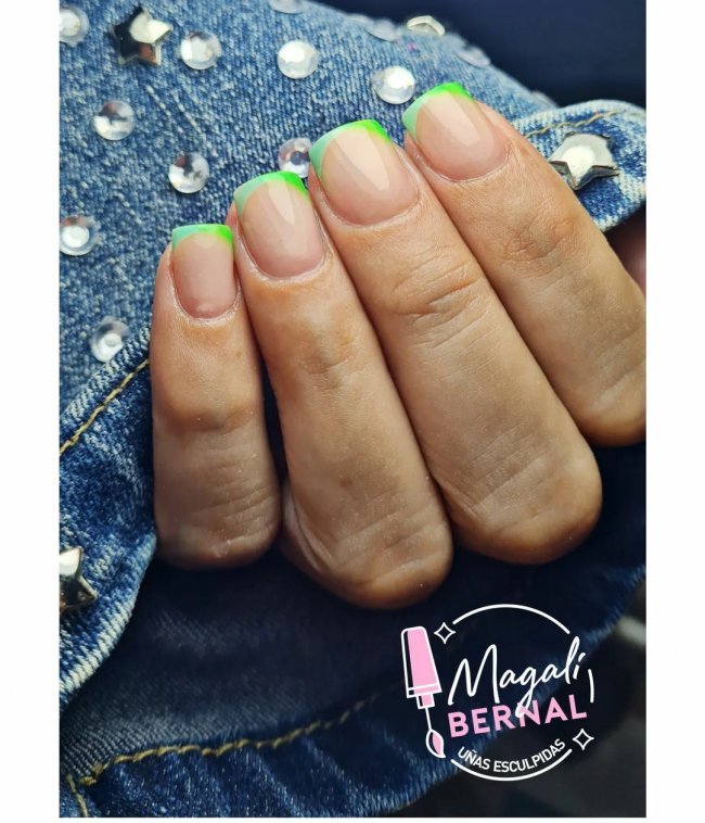 Французский маникюр