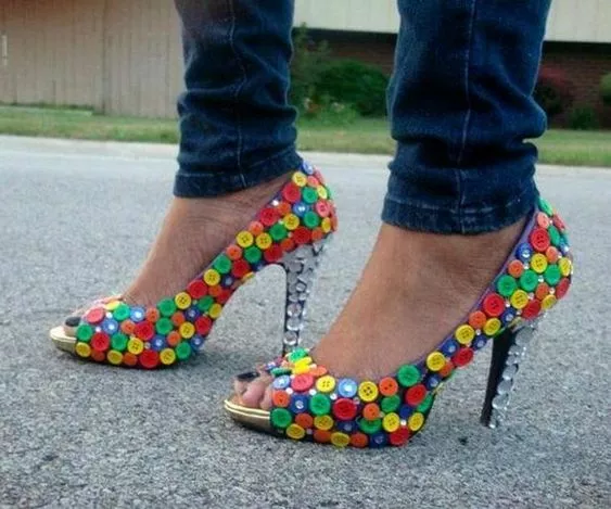 Как из старой обуви сделать новую