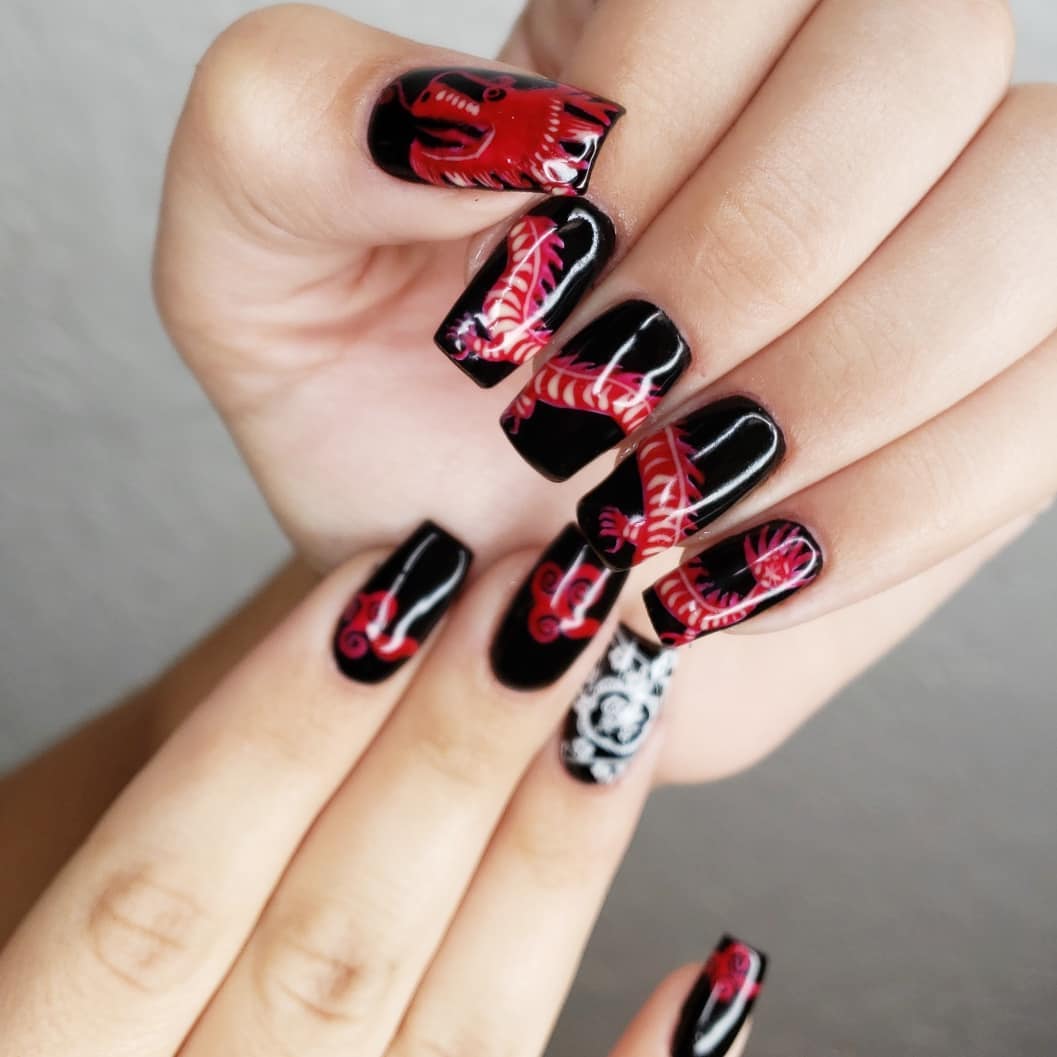 Маникюр для рожденных в год дракона