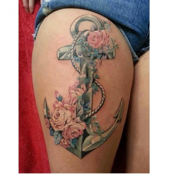 Красочная татуировка