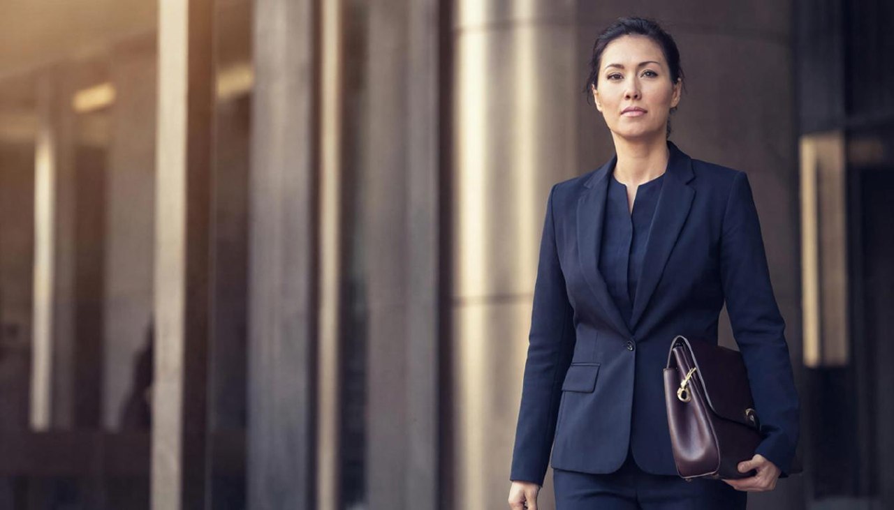 Как одеться на развод, чтобы выглядеть победителем